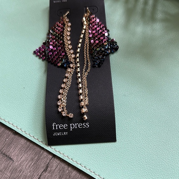 Free Press Pink and Gold Tassel Earrings - Picture 1 of 5